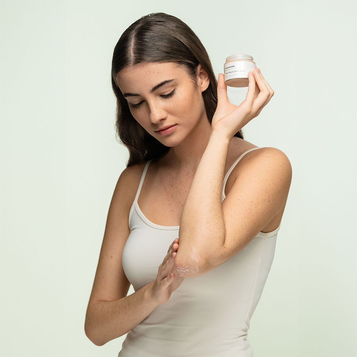 Pack de Rutina Facial y Corporal CBD InnovaGoods