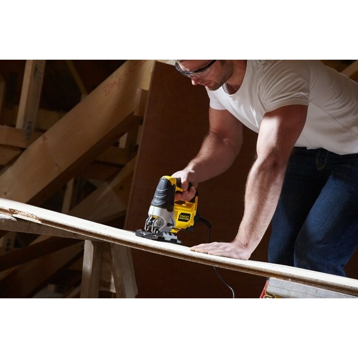 Sierra de Calar Stanley FME340K 710 W 18 V 20 cm