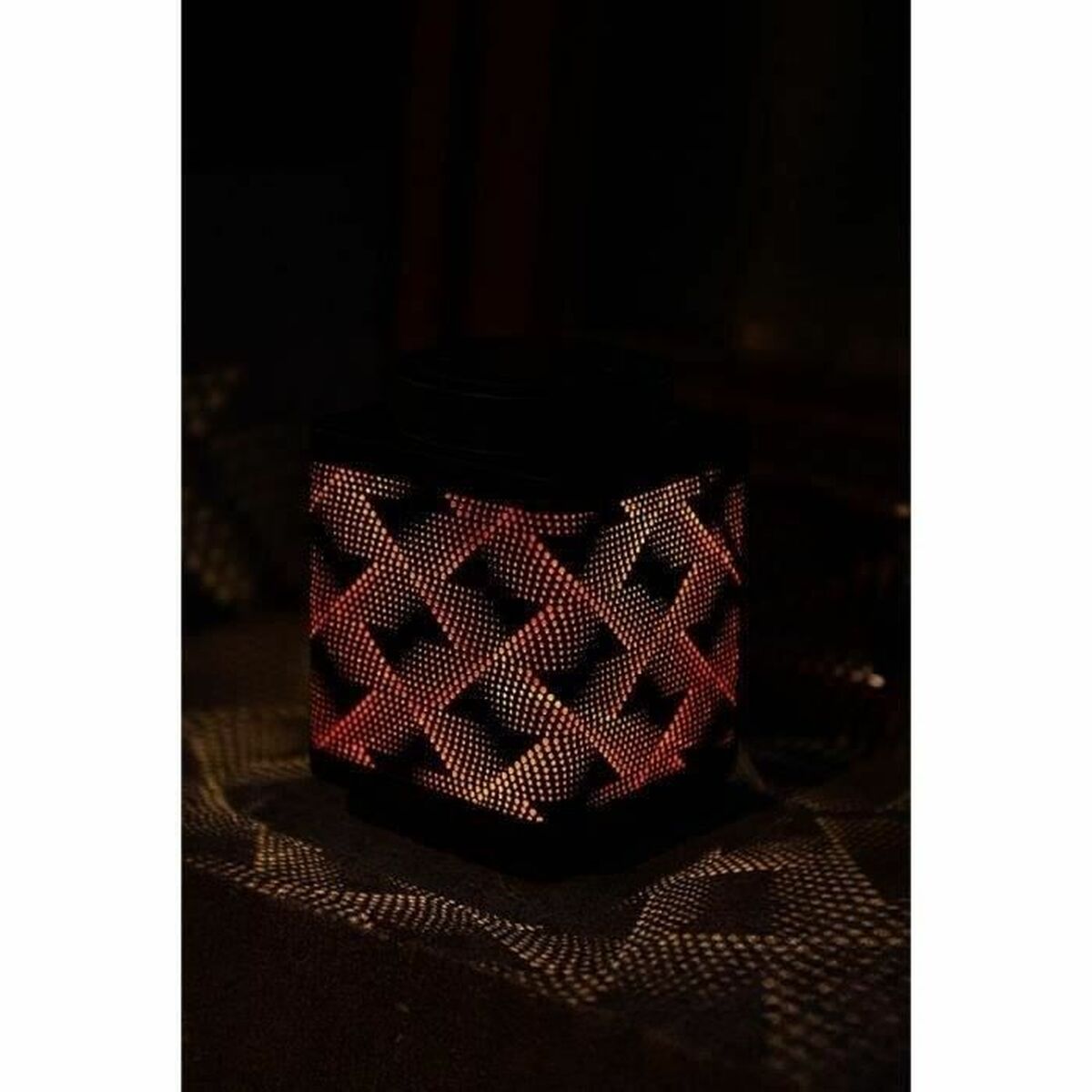 Lámpara solar Garden ID Attract