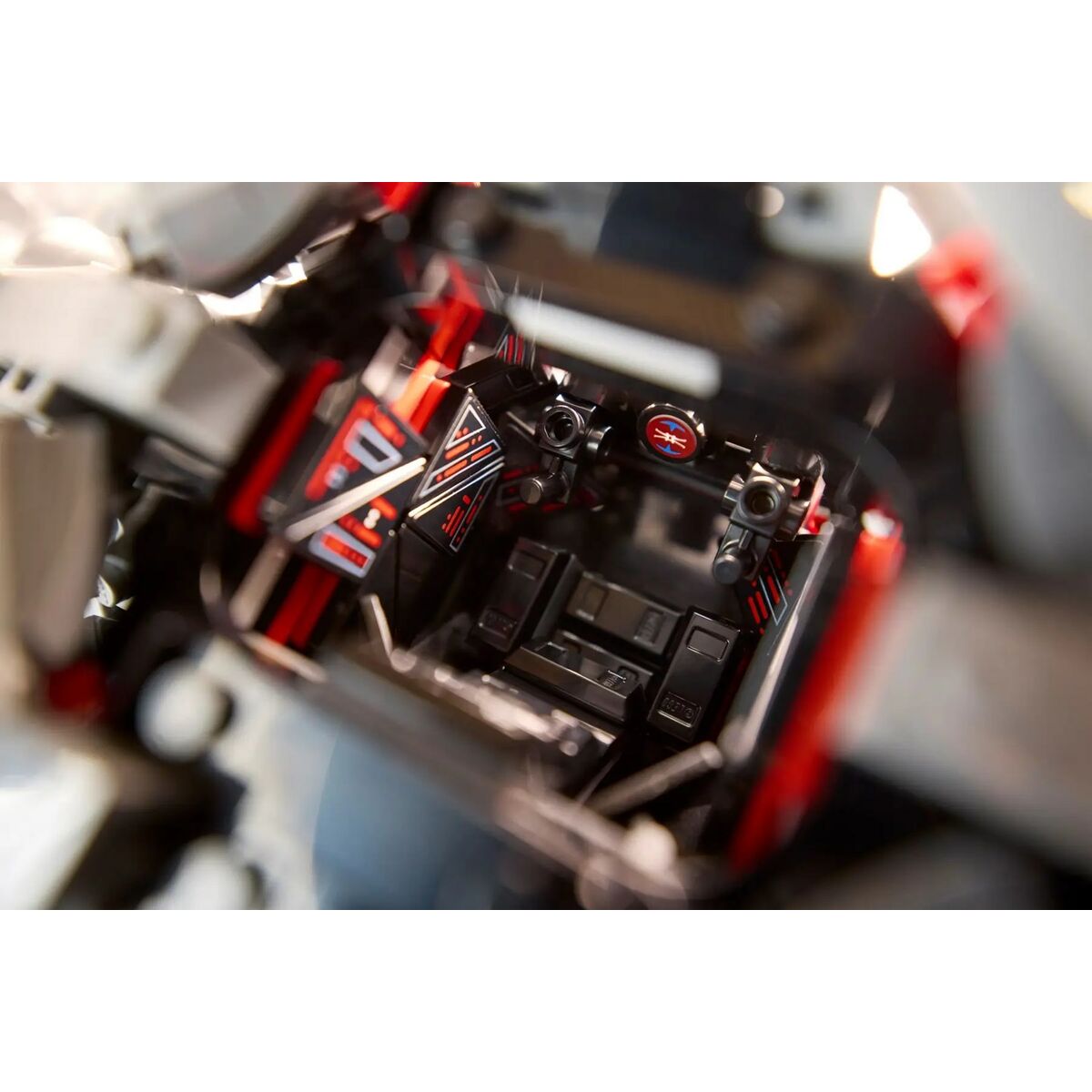 Juego de Construcción Lego TIE Interceptor