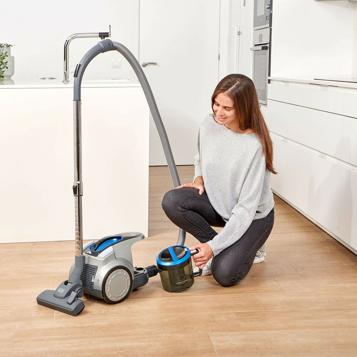 Aspirador Black & Decker BXVML700E Negro Gris 700 W