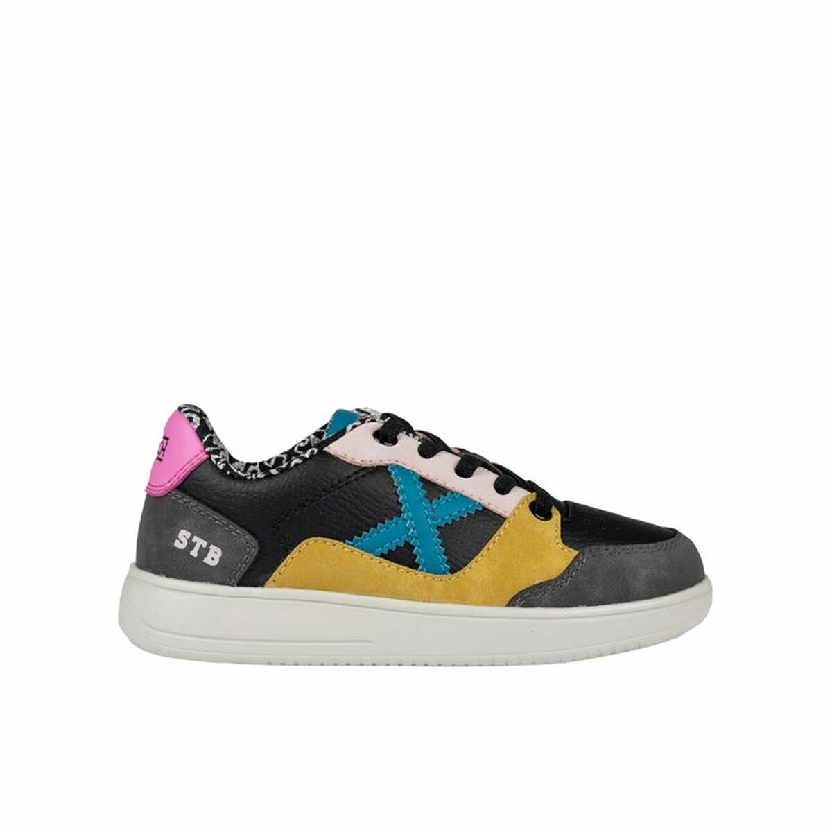 Zapatillas Casual Niño Munich Legit Kid 08