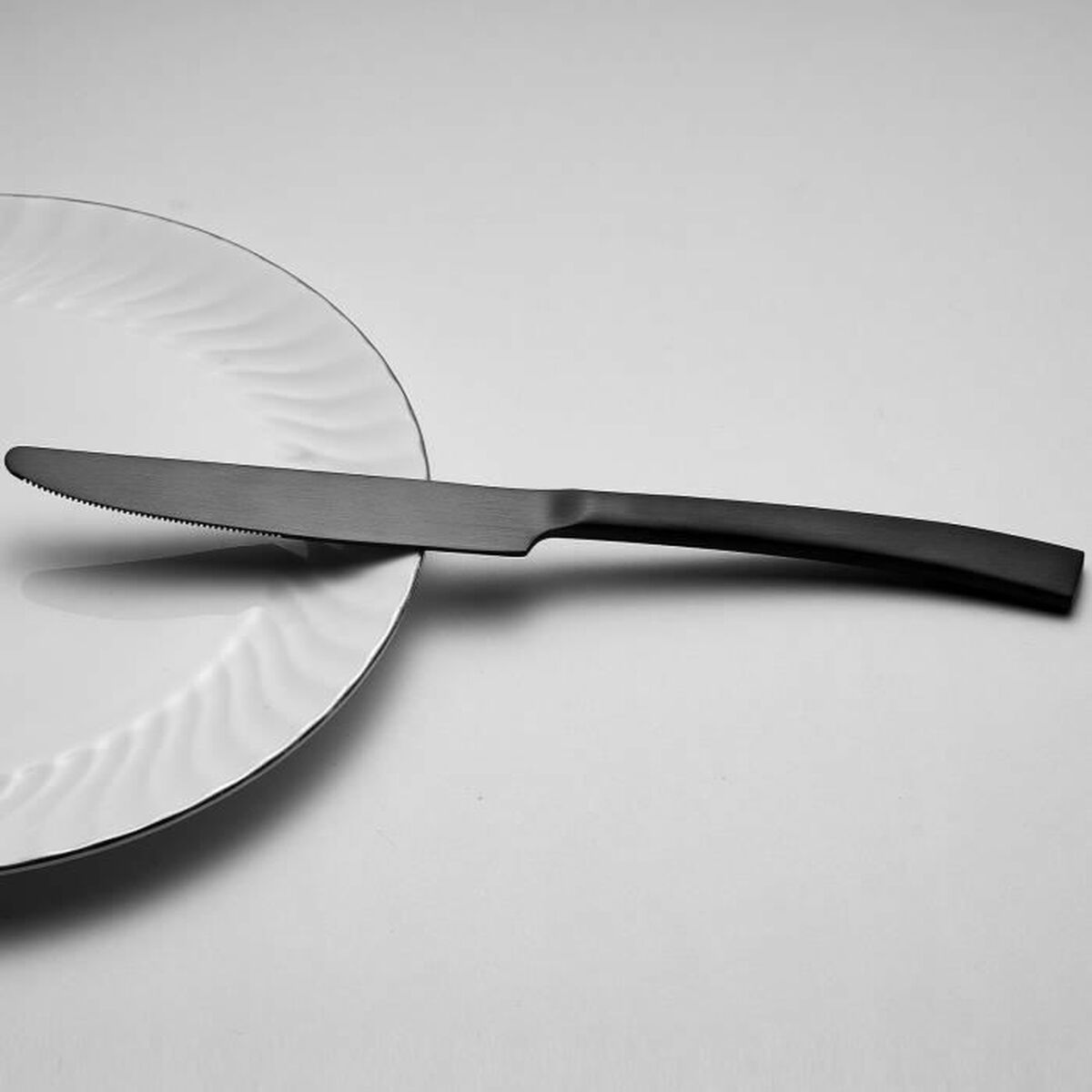 Cubertería Arthur Martin AM5136 Negro Acero Inoxidable 24 Piezas