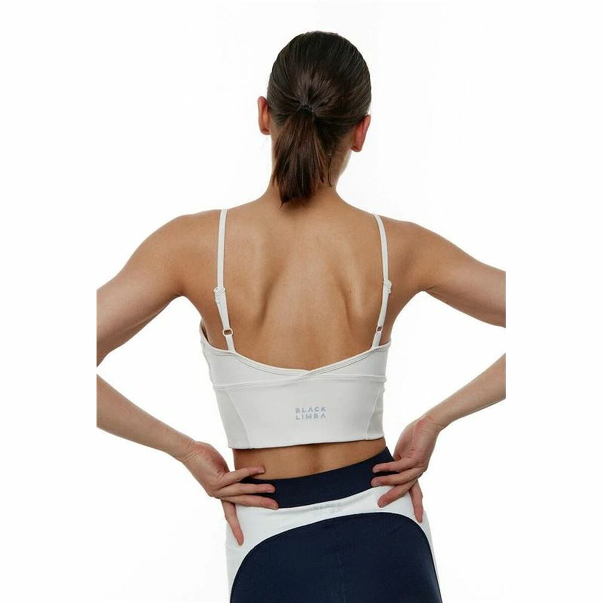 Top Deportivo de Mujer Black Limba Furina  Crema