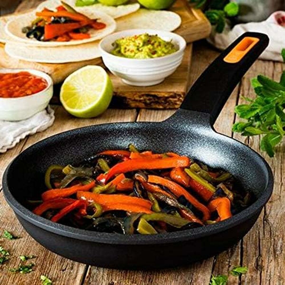 Sartén BRA EFFICIENT PLUS Negro Aluminio Ø 20 cm