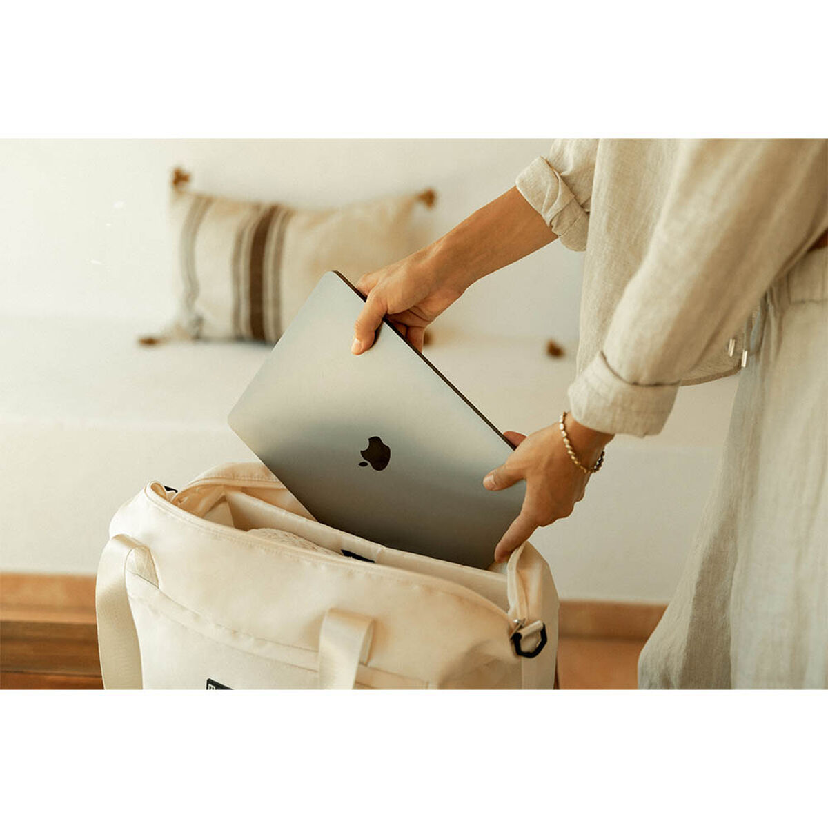 Bolsa de Viaje Numada Beige 35 L