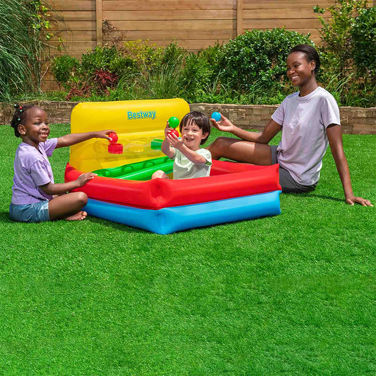 Bestway Piscina Hinchable Infantil Juegos con Bolas 104x94x61 cm +2 Años Jardin 52546