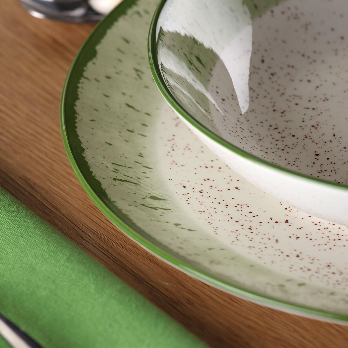 Vajilla Versa Verde Porcelana 18 Piezas