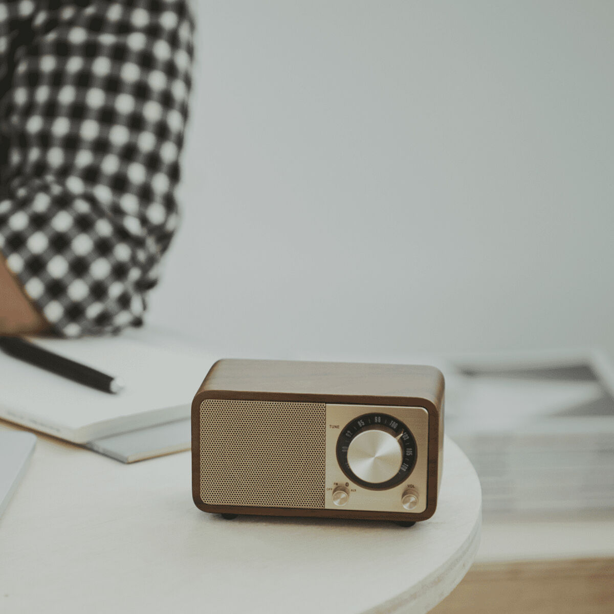 Radio Portátil Bluetooth Sangean Retro Madera FM