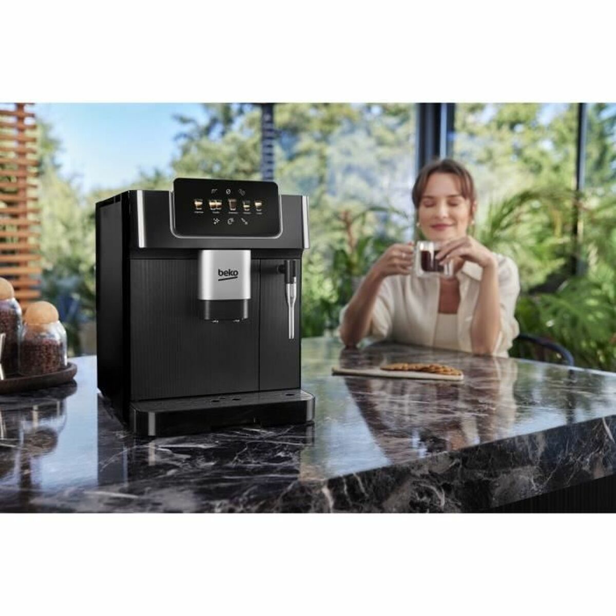 Cafetera Superautomática BEKO CEG7302B Negro