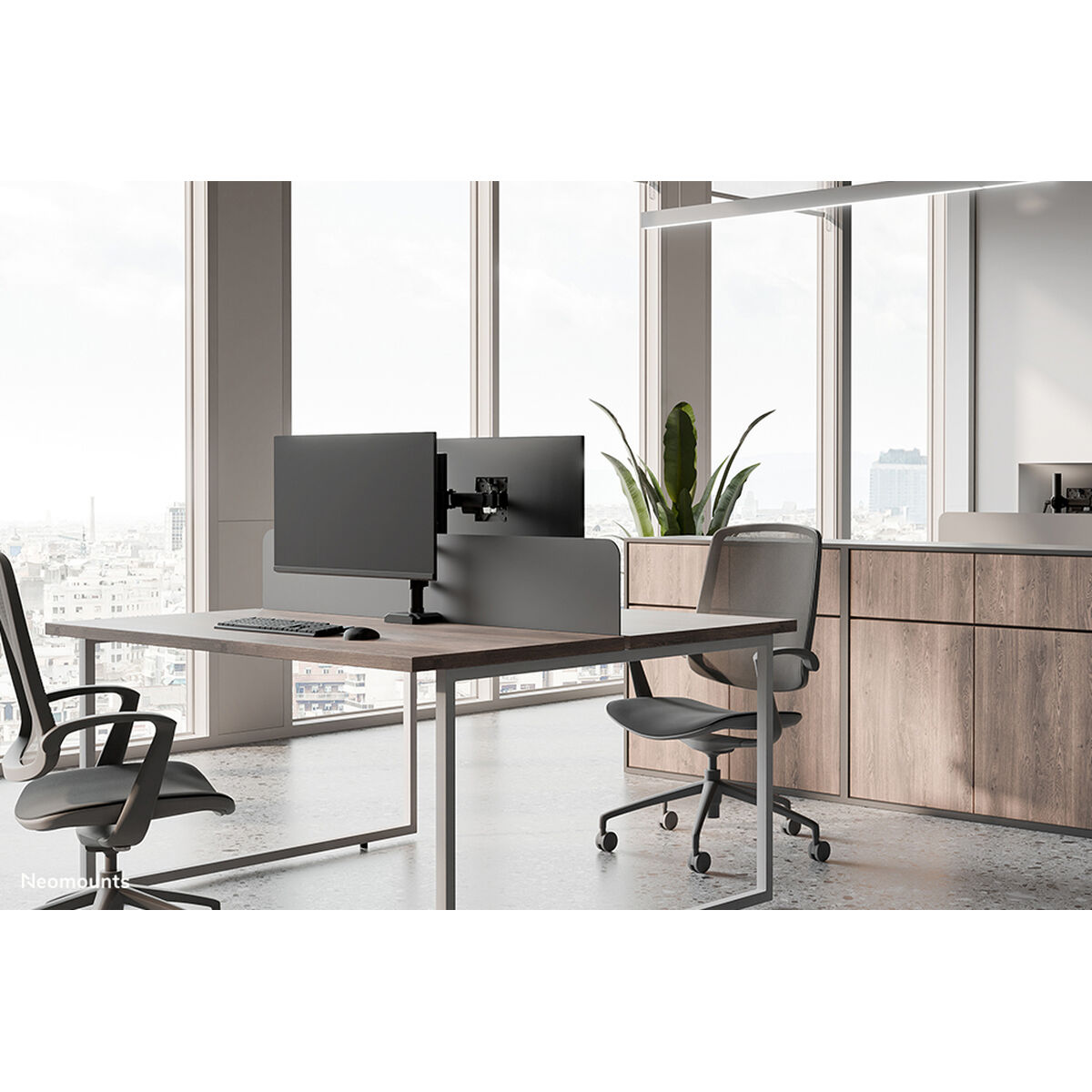 Soporte de Mesa para Pantalla Neomounts DS60-600BL1 10" 32"