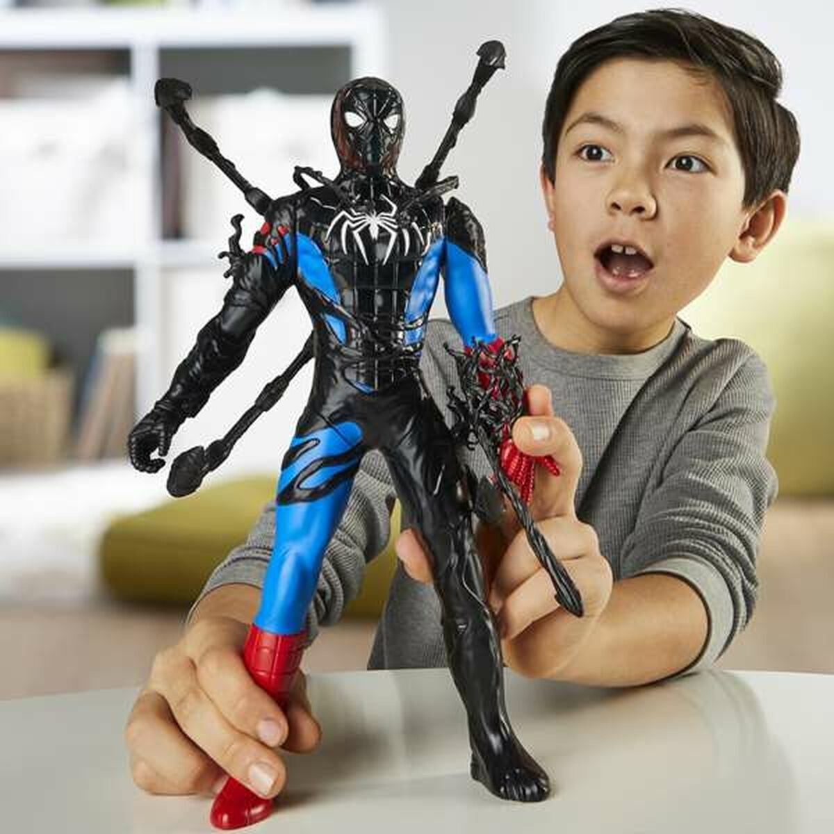 Figura de Acción Spider-Man Venomversus 27cm