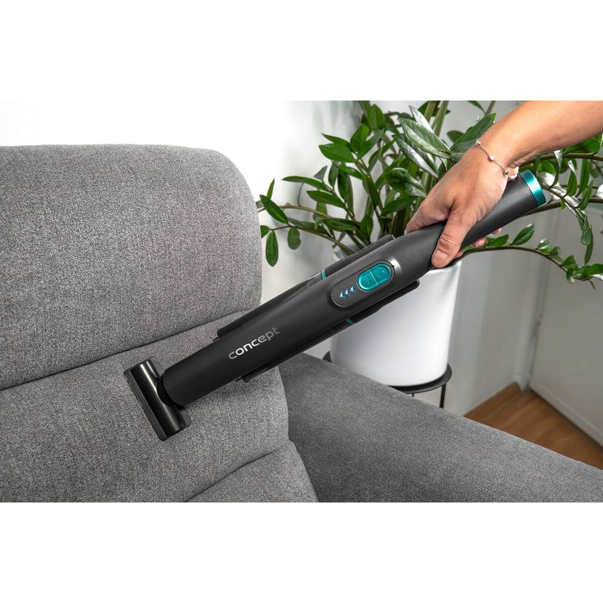 Aspirador Escoba Concept VP4500 180 W