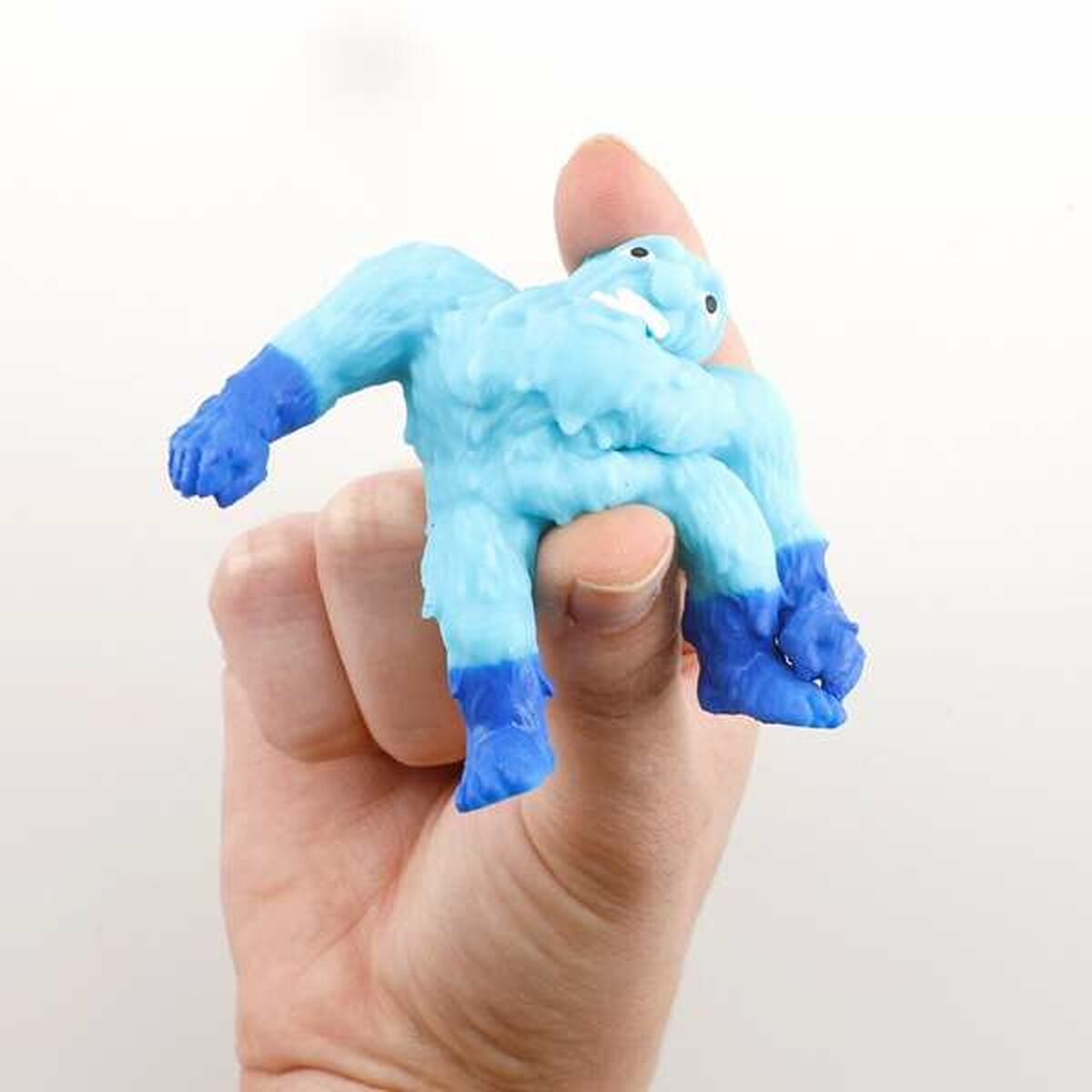 Figura de Acción Colorbaby Stretchapalz