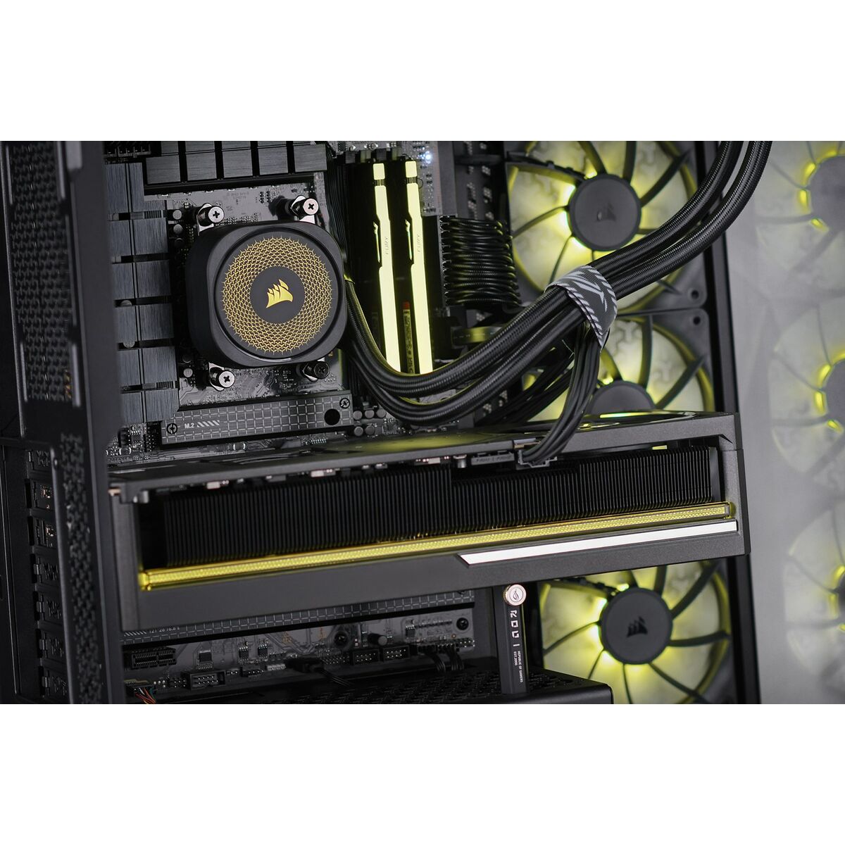 PC de Sobremesa Actina KOMACNGIP0203 32 GB RAM 2 TB SSD AMD Ryzen 7 9800X3D