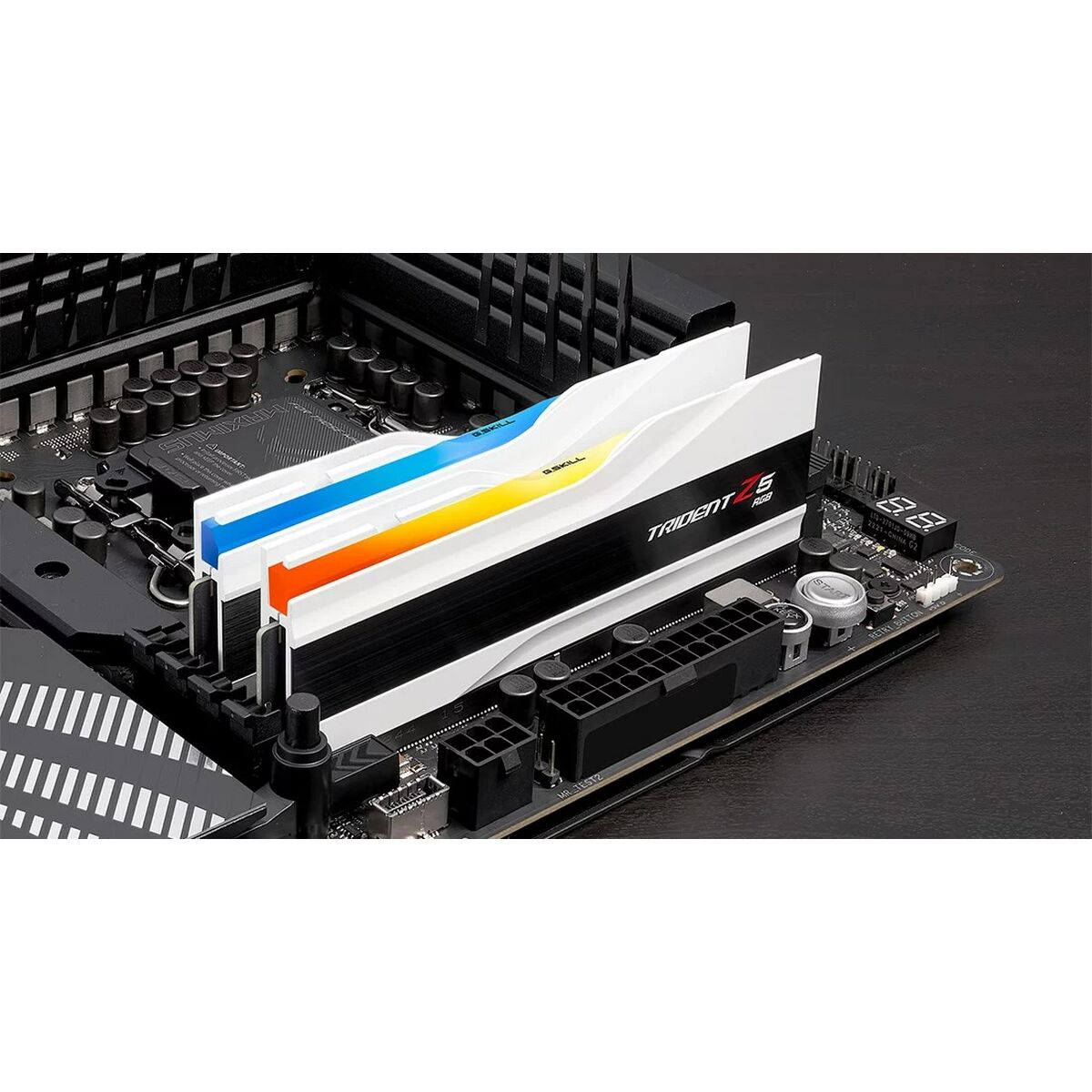 Memoria RAM GSKILL F5-6000J3636F32GX2-TZ5RW 64 GB DDR5 6000 MHz CL36