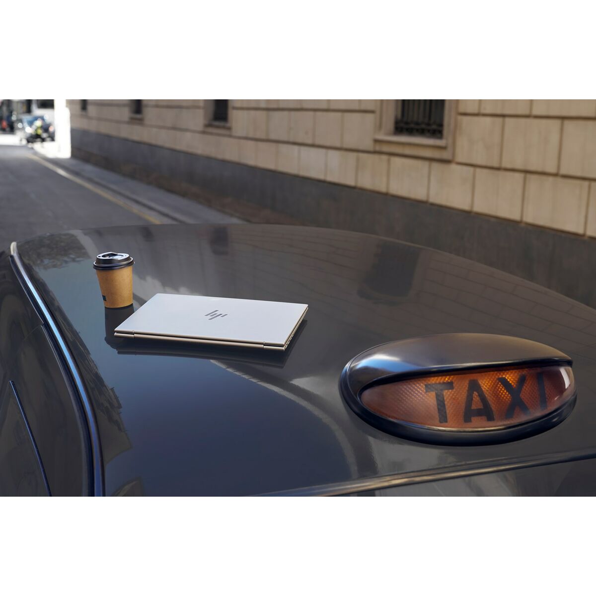 Laptop HP 819B4EA 16" AMD RYZEN™ 7 PRO 7840U 16 GB RAM 512 GB SSD