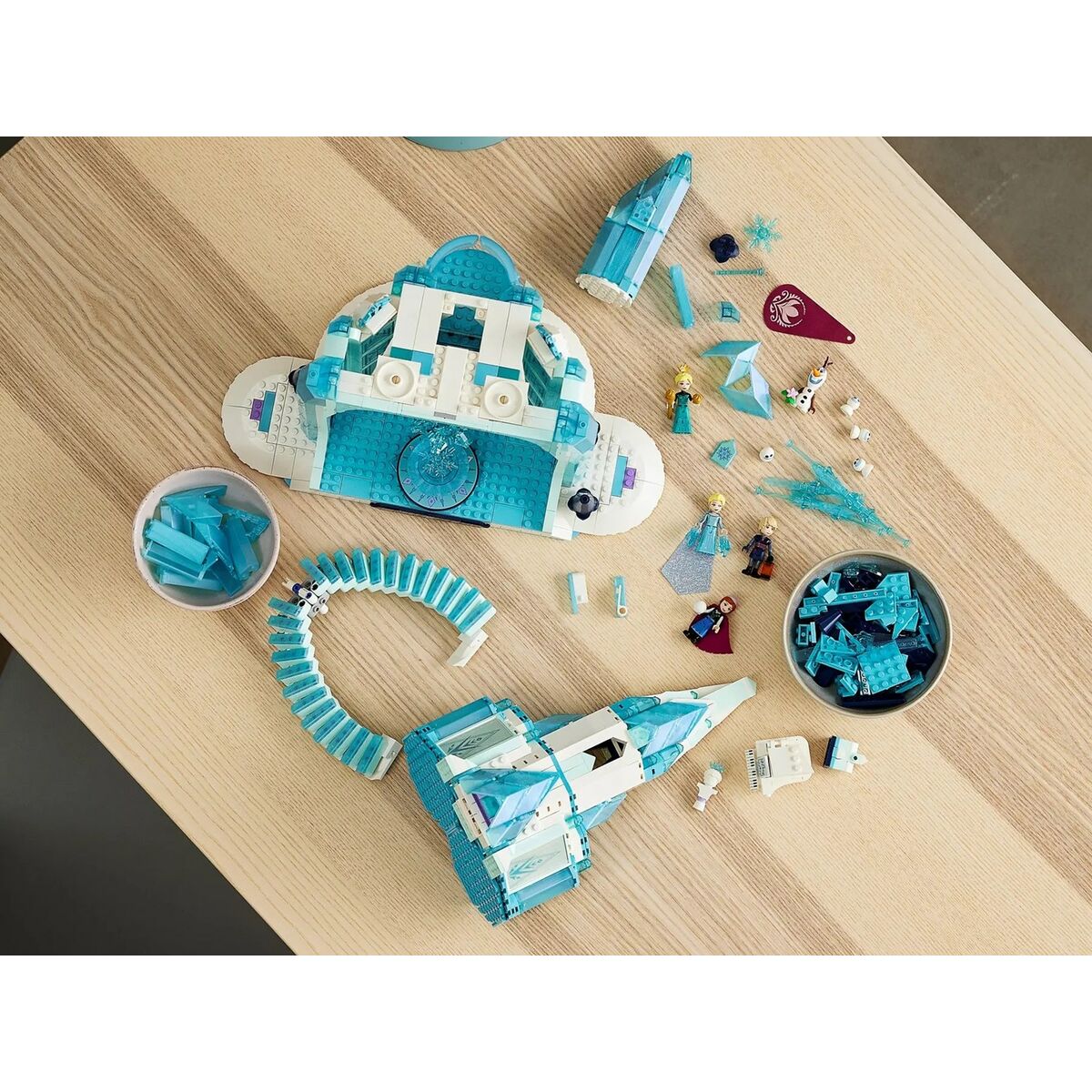 Juego de Construcción Lego 43197 Frozen - The Ice Castle 1709 Piezas