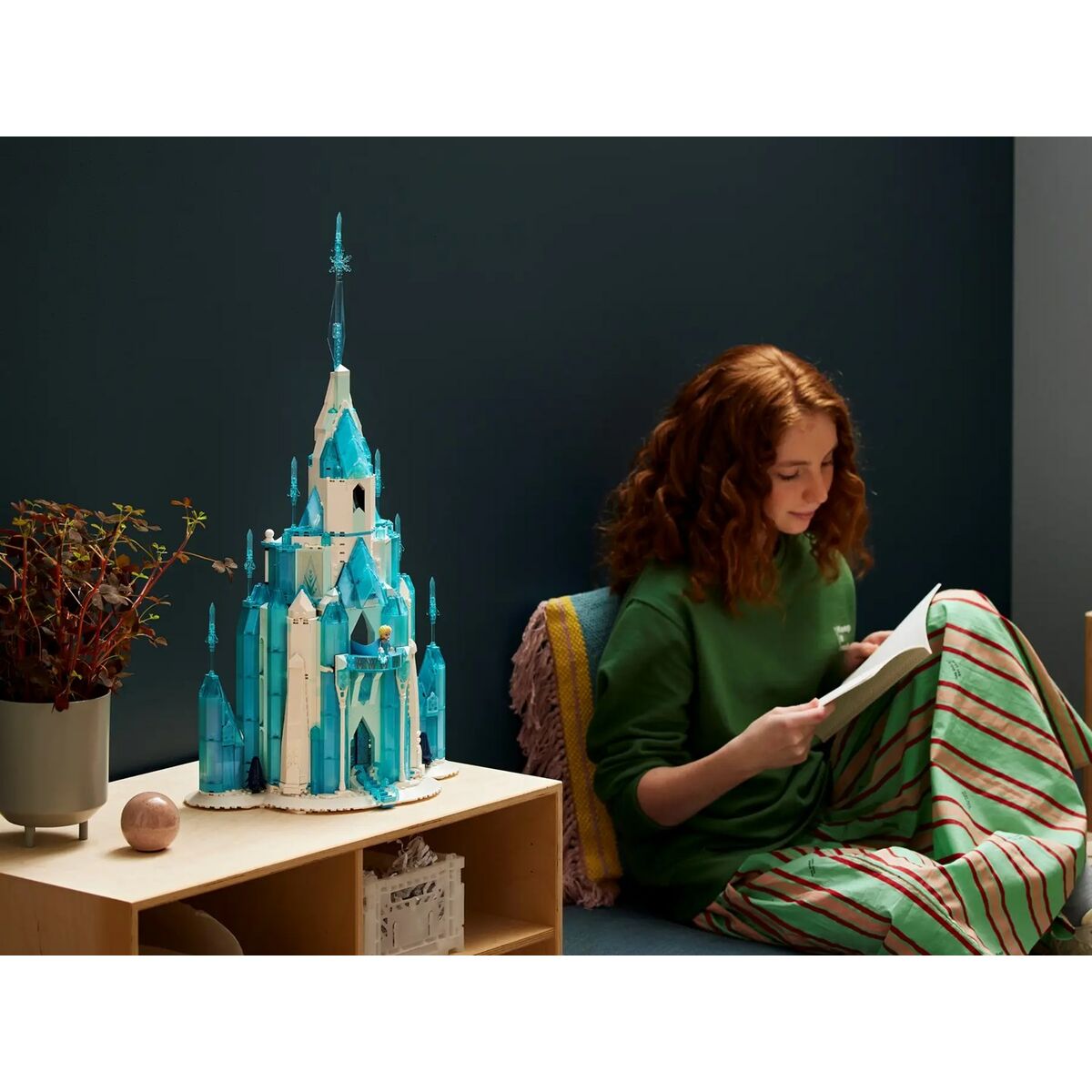 Juego de Construcción Lego 43197 Frozen - The Ice Castle 1709 Piezas