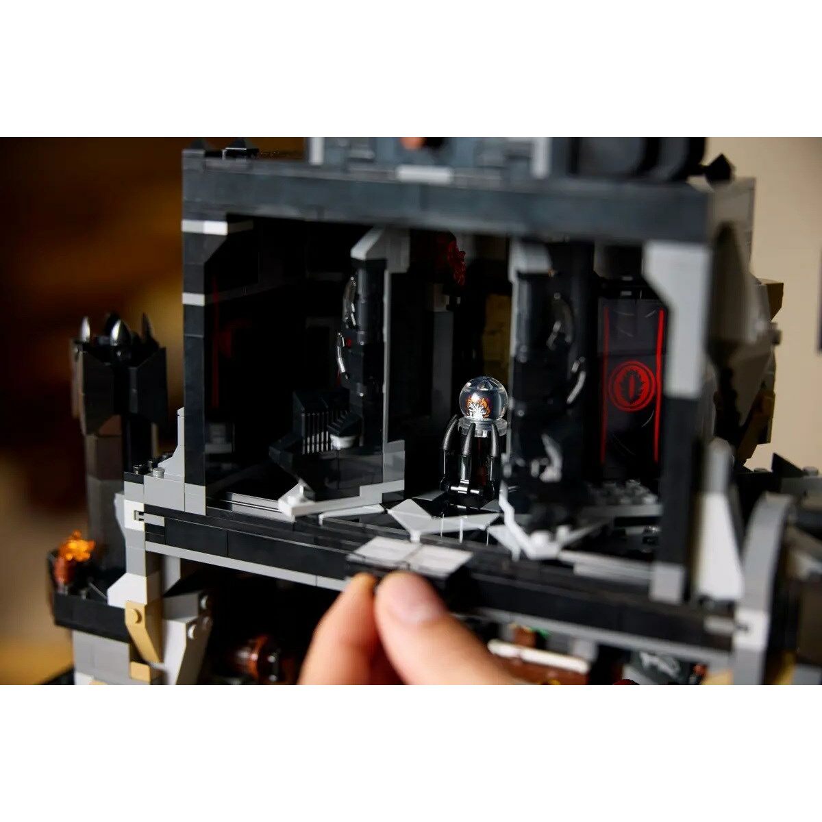 Juego de Construcción Lego ICONS 10333 The Lord of the Rings: Barad-dûr 5471 Piezas