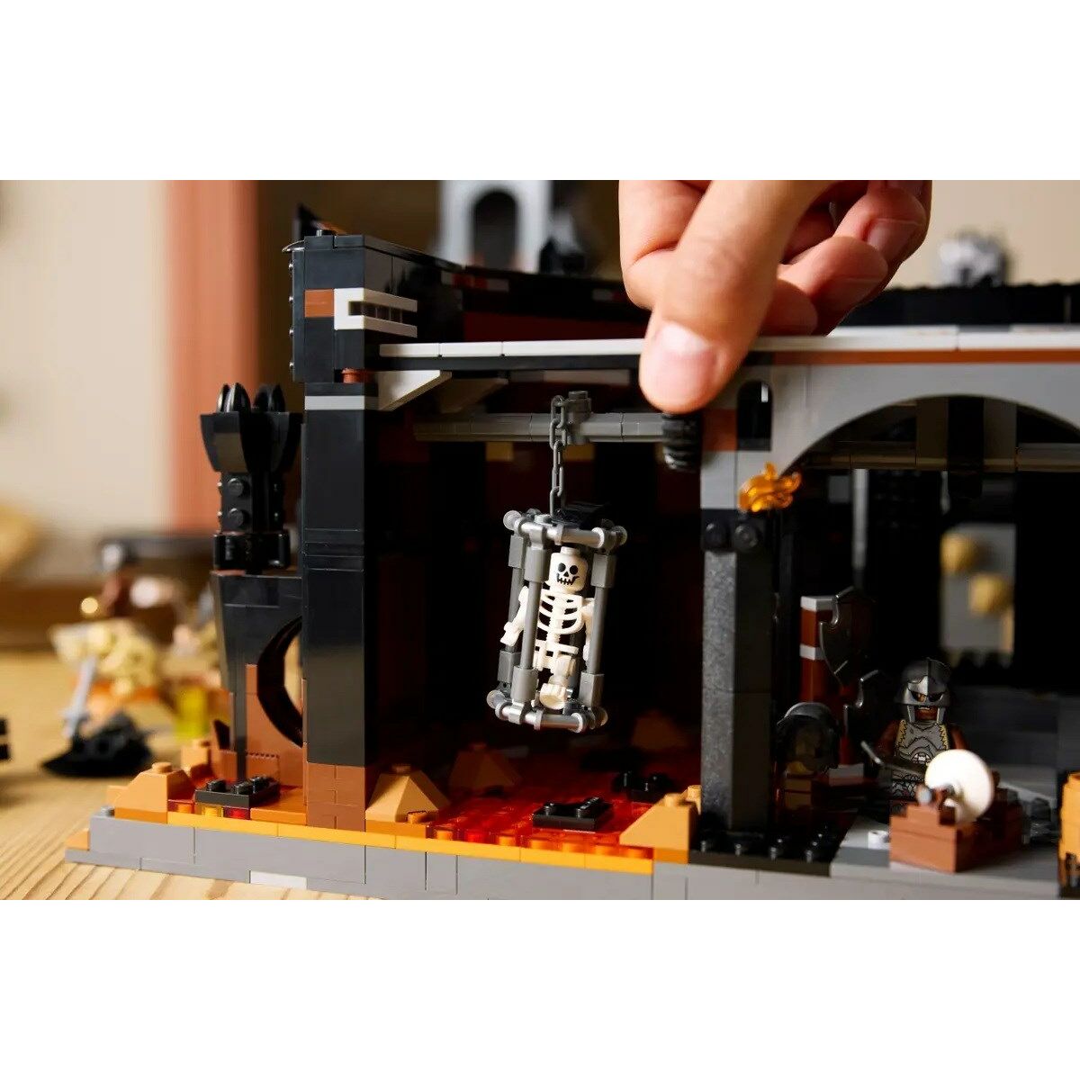 Juego de Construcción Lego ICONS 10333 The Lord of the Rings: Barad-dûr 5471 Piezas