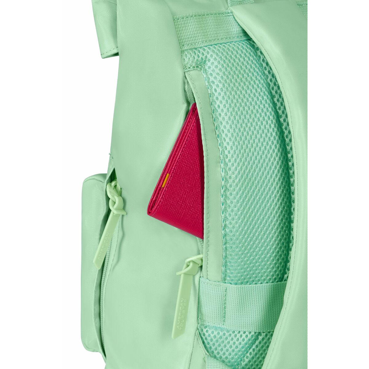 Mochila Casual American Tourister Urban Groove Pastels Roll Top Verde 17 L Casual (1 Pieza)