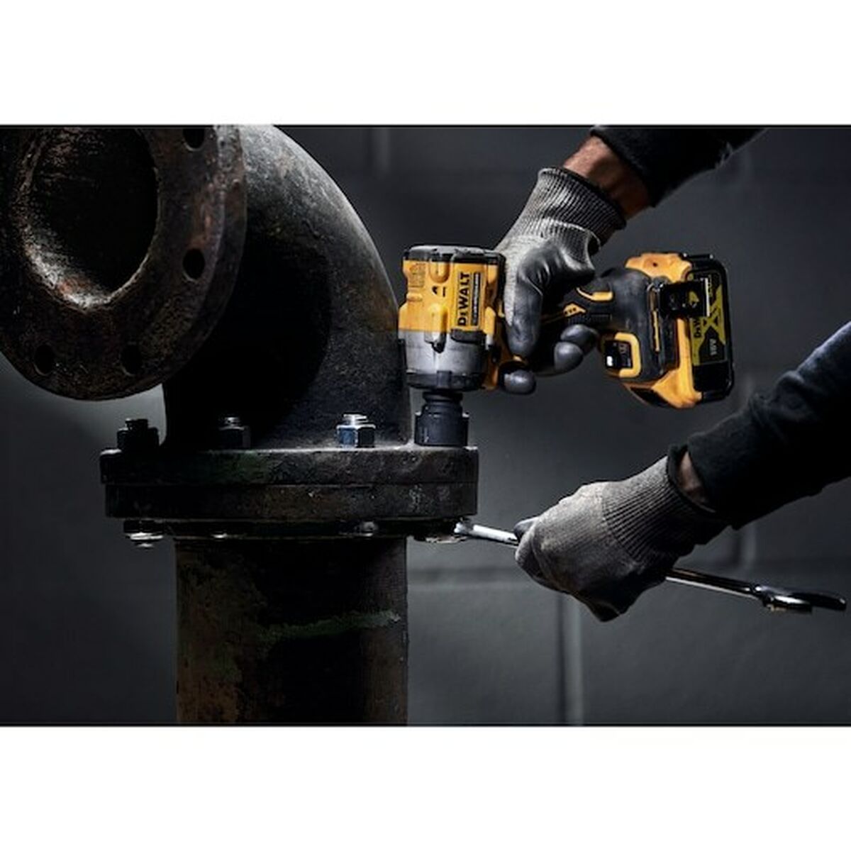 Llave de impacto Dewalt DCF922P2T-QW