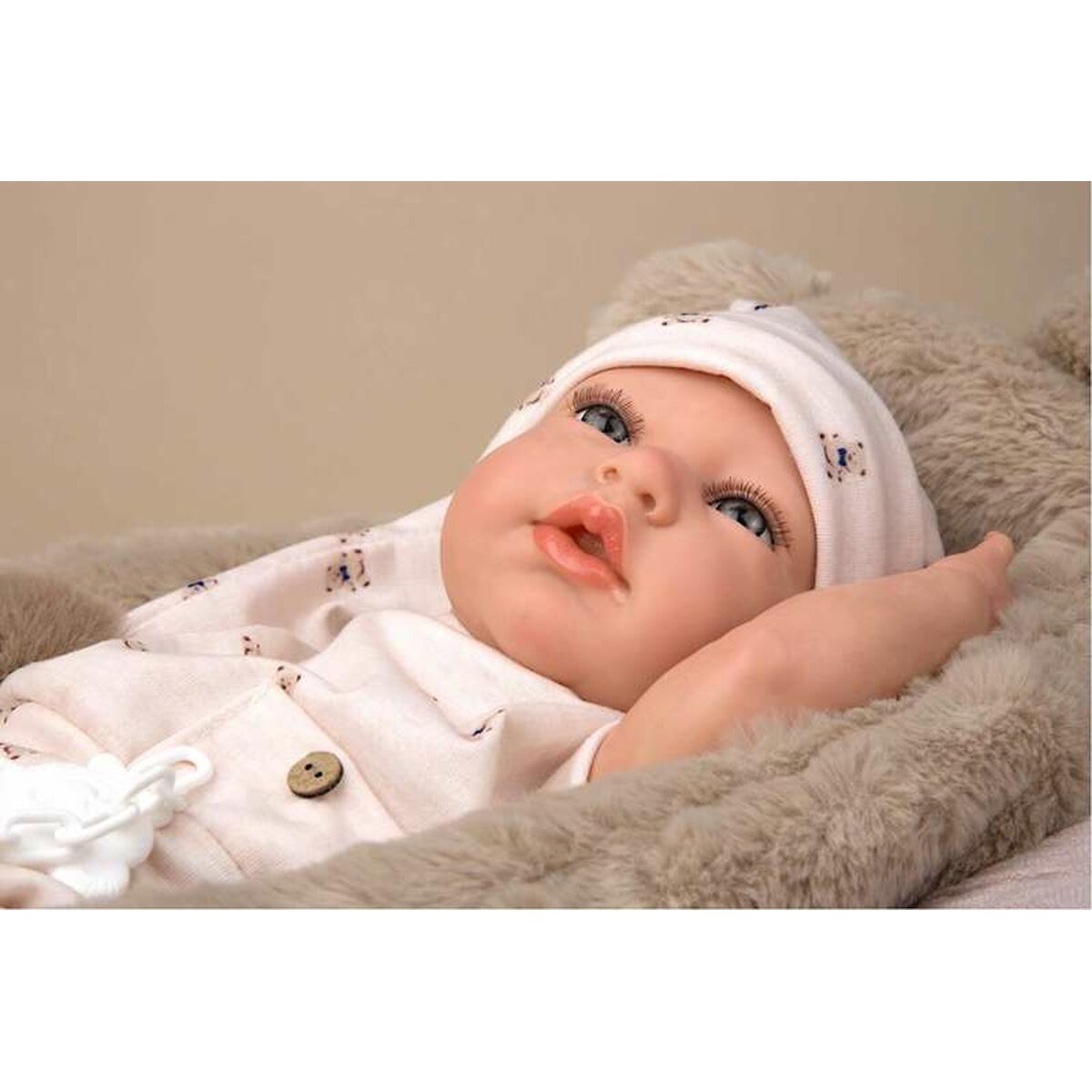 Muñeca bebé Arias Lidia