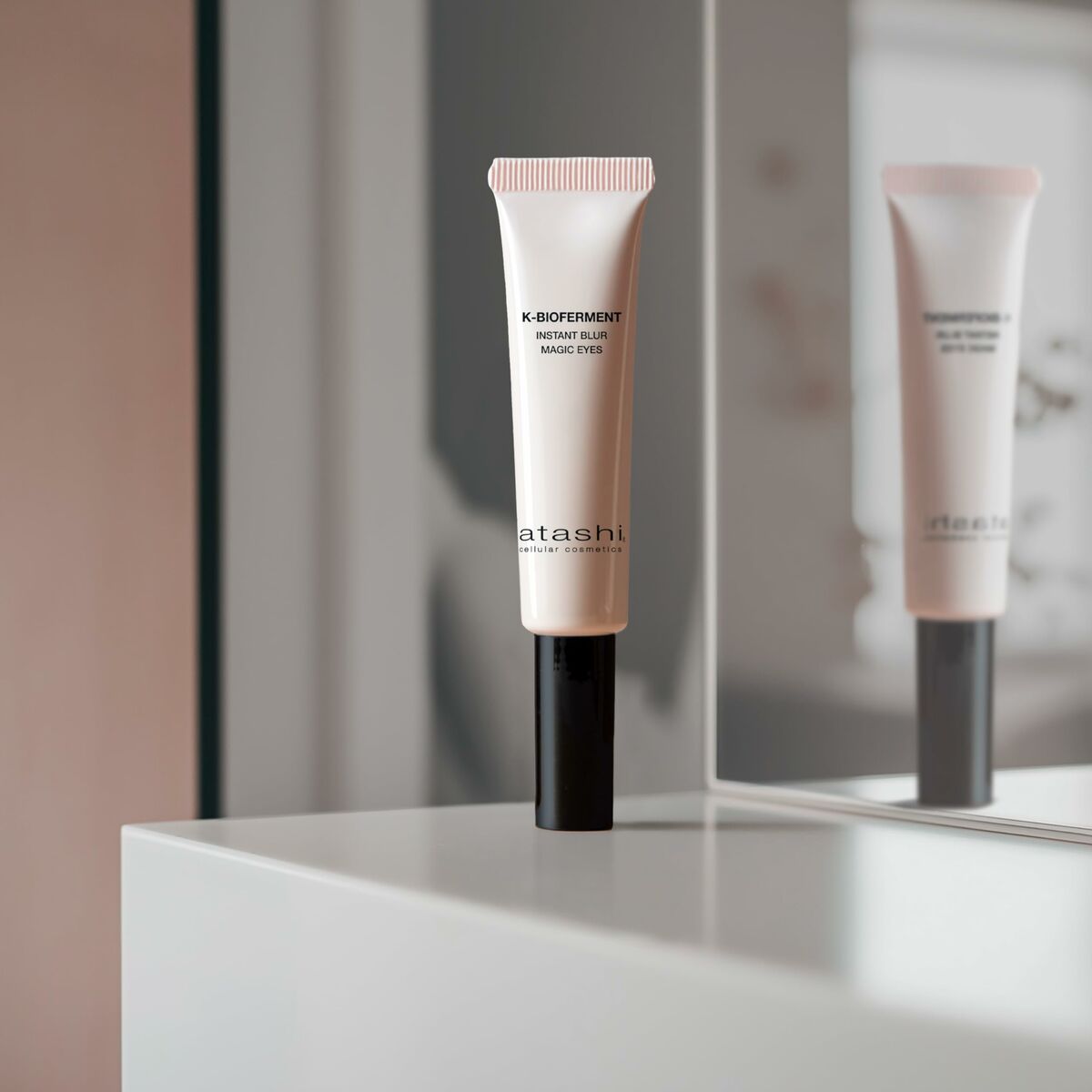 Tratamiento para el Contorno de Ojos Atashi K-BIOFERMENT 15 ml