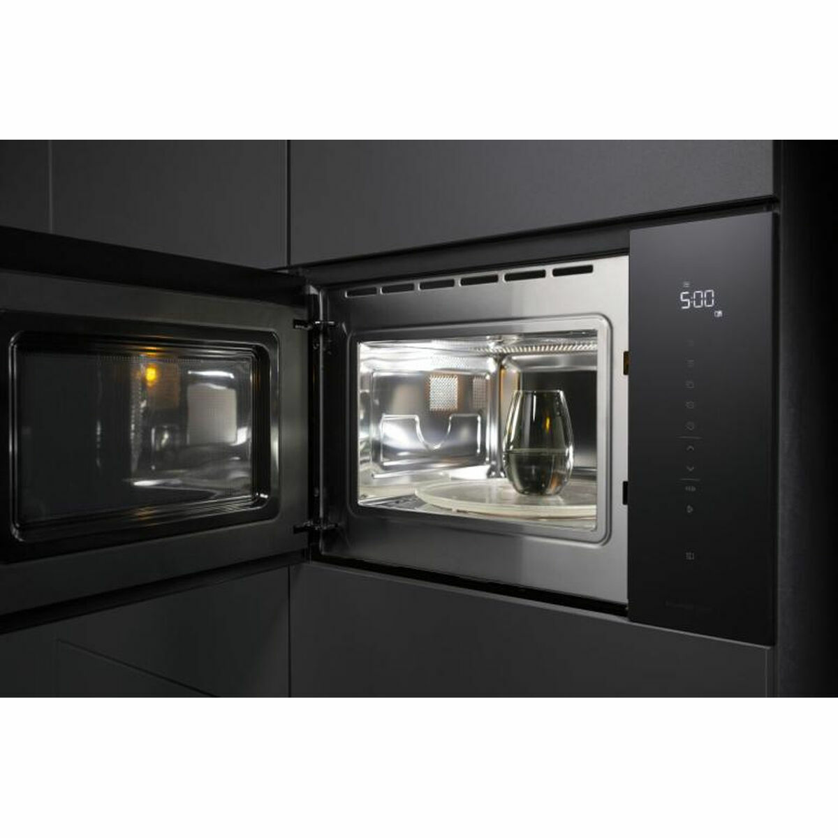 Microondas con Grill Hisense Negro 900 W 25 L