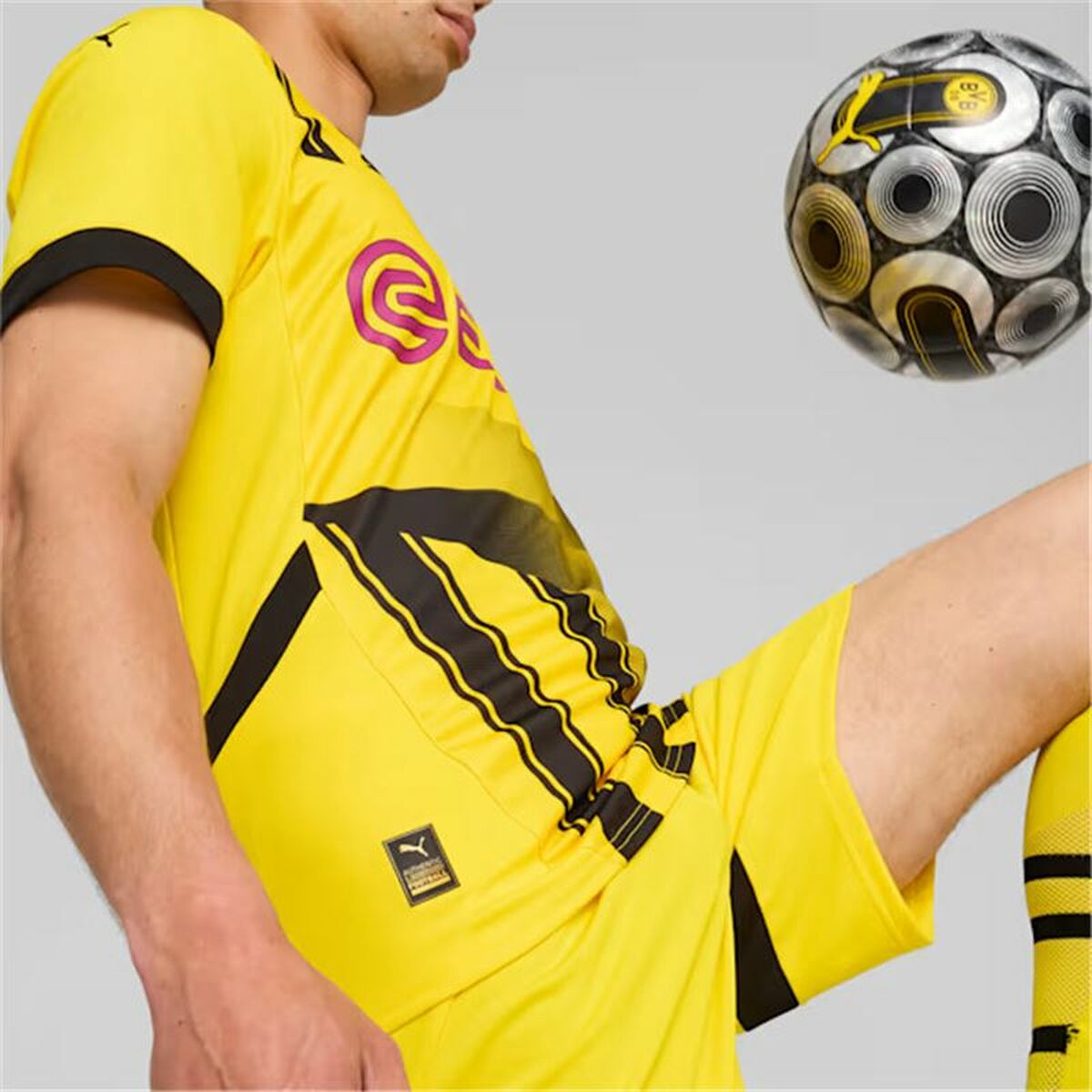 Camiseta de Fútbol de Manga Corta Hombre Puma Borussia Dortmund copa 24/25