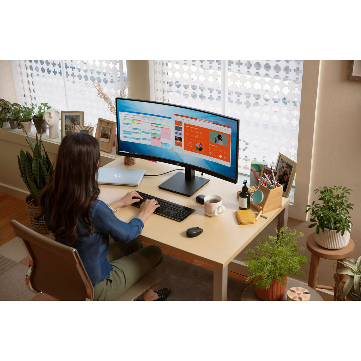 Monitor HP P34hc G4 34" Wide Quad HD