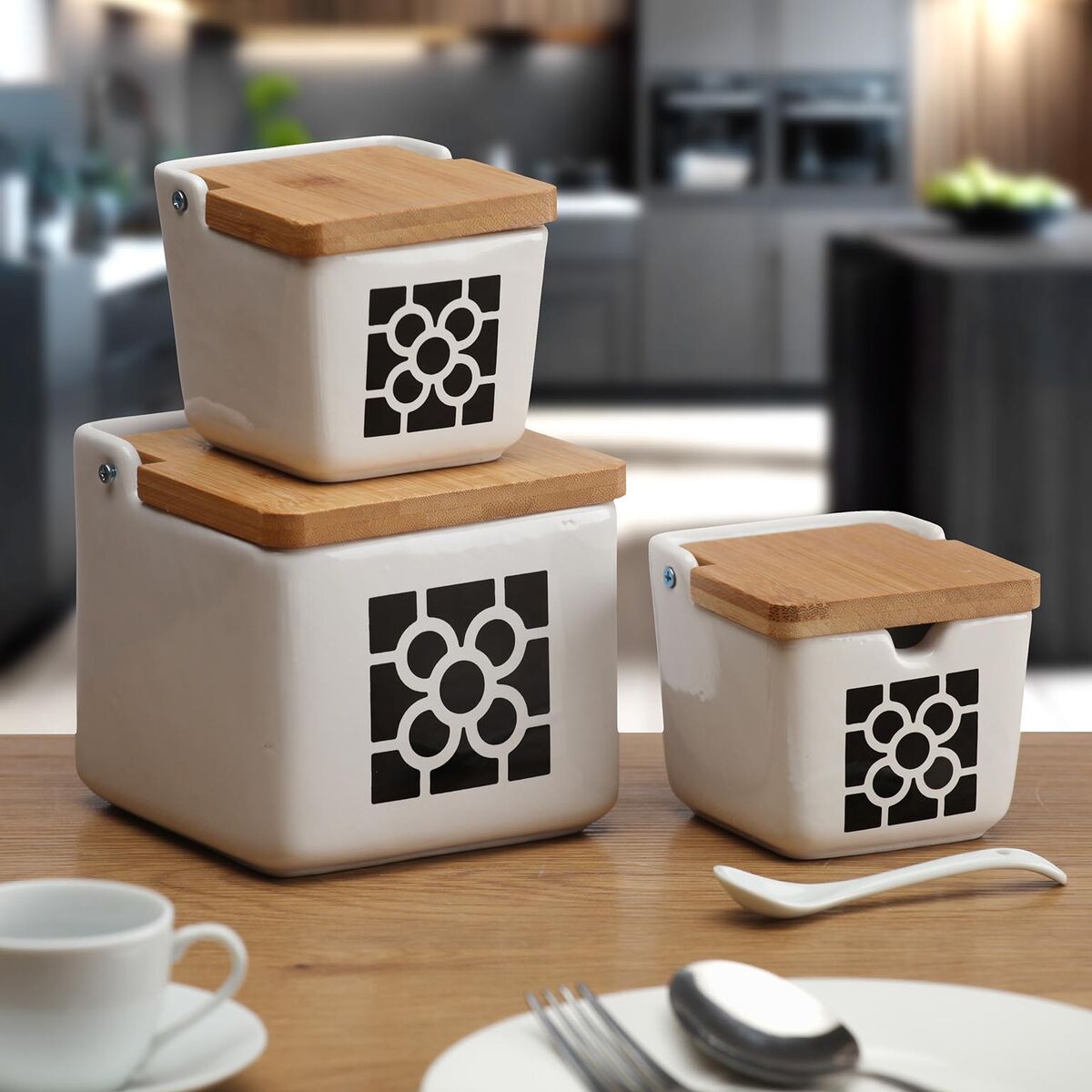 Salero con Tapa Versa Cerámica 8,8 x 8,5 x 8,8 cm