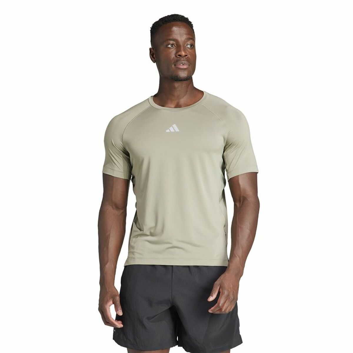 Camiseta de Manga Corta Hombre Adidas Essentials Gym+ Beige