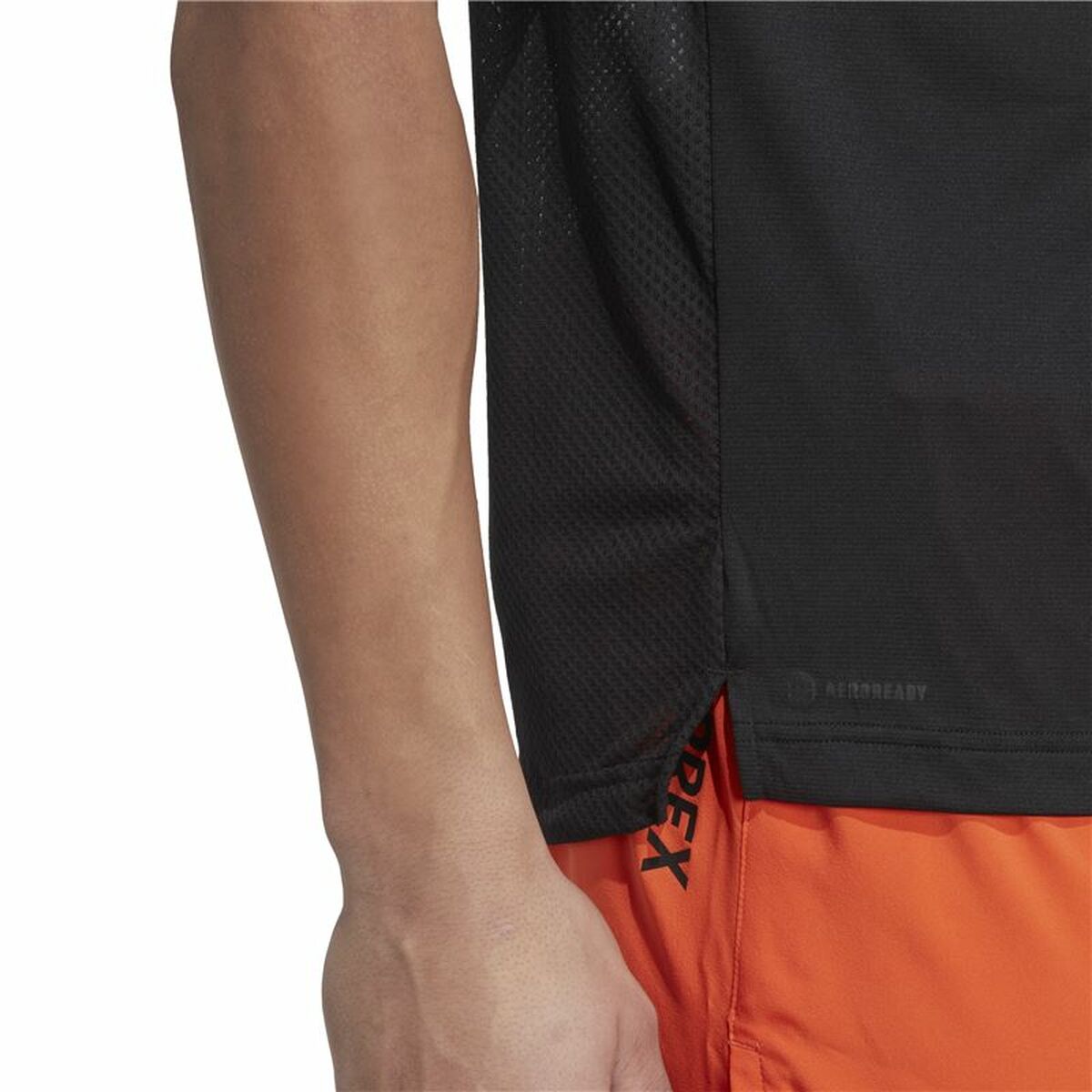 Camiseta de Manga Corta Hombre Adidas Agr Shirt Negro