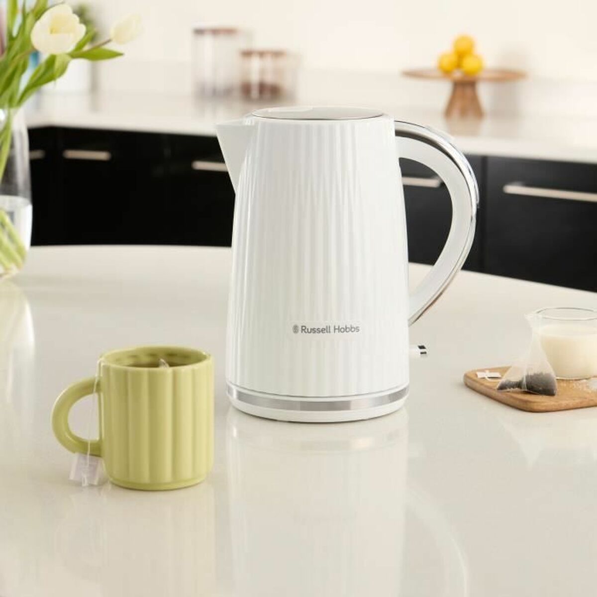 Hervidor Russell Hobbs Blanco