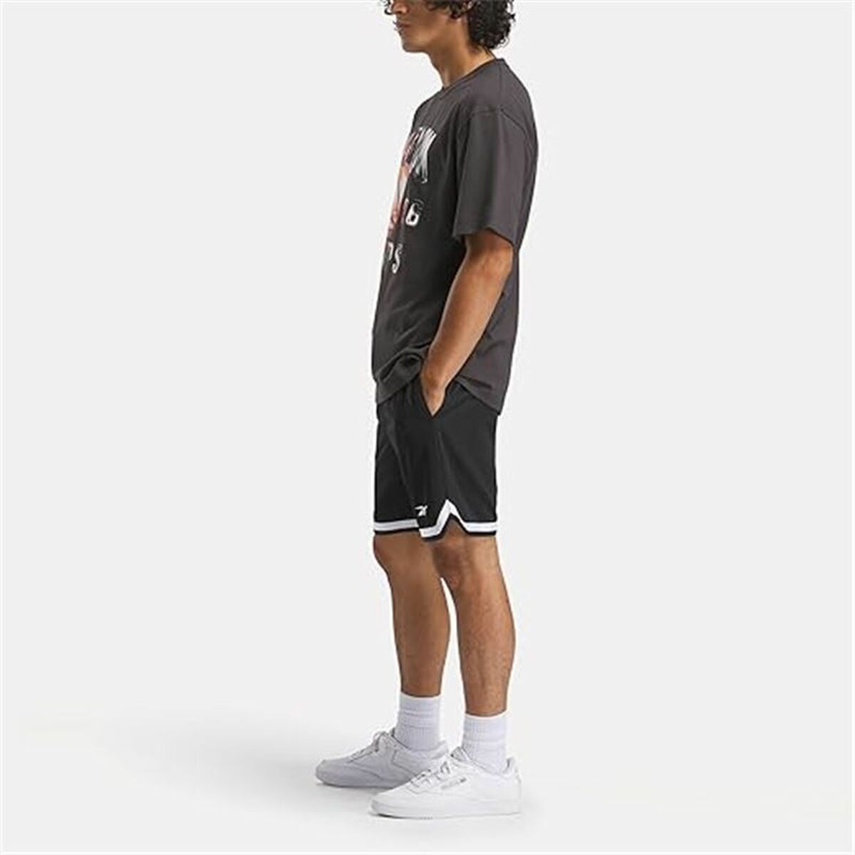 Camiseta de Manga Corta Hombre Reebok Gs Basketball On Fir Negro