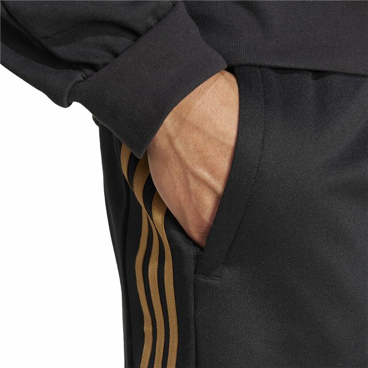 Pantalón Corto Deportivo Adidas House Of Tiro Nations Pack Short Negro