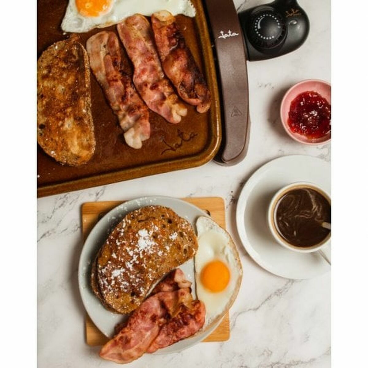 Asadora JATA Marrón 1600 W