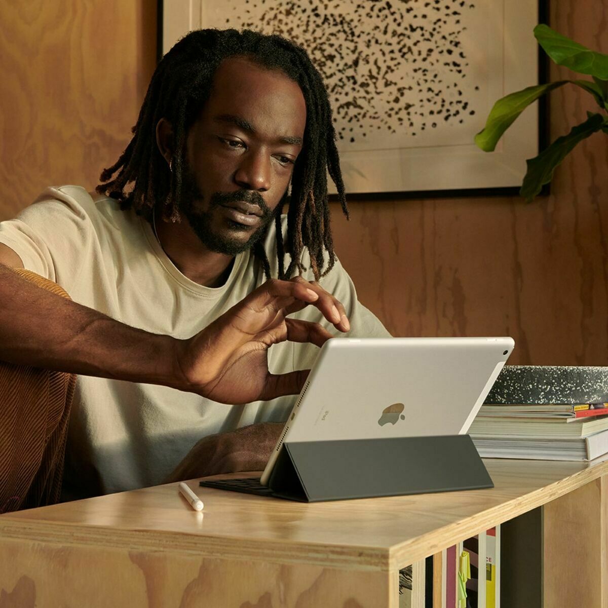 Tablet Apple MK4E3TY/A 10,2" Hexa Core 3 GB RAM 64 GB Gris