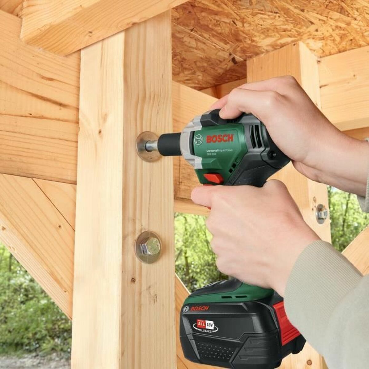 Atornillador eléctrico BOSCH UniversalImpactDrive 18V-350 350 W