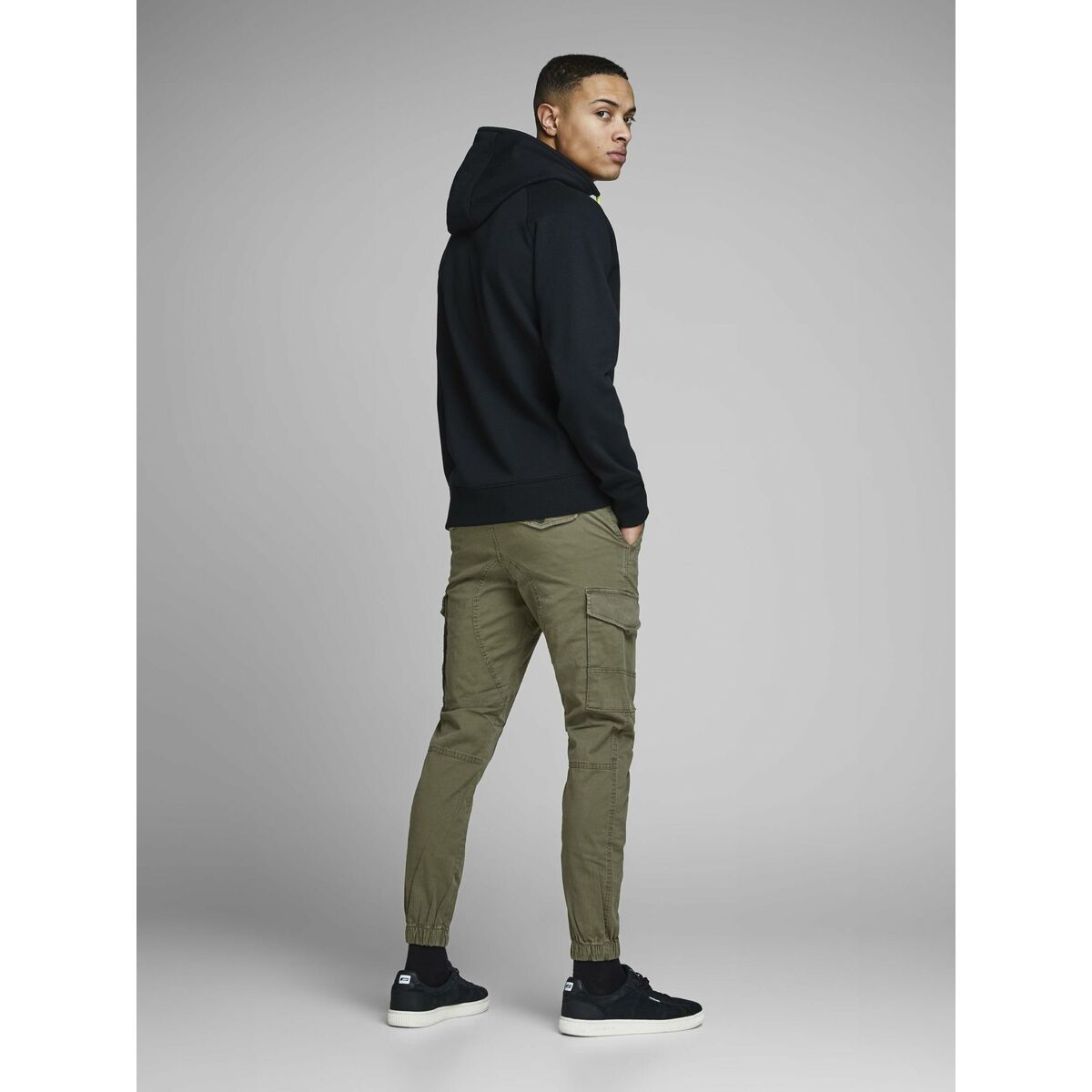 Pantalón Jack & Jones JPSTPAUL FLAKE CARGO 12141844 Verde