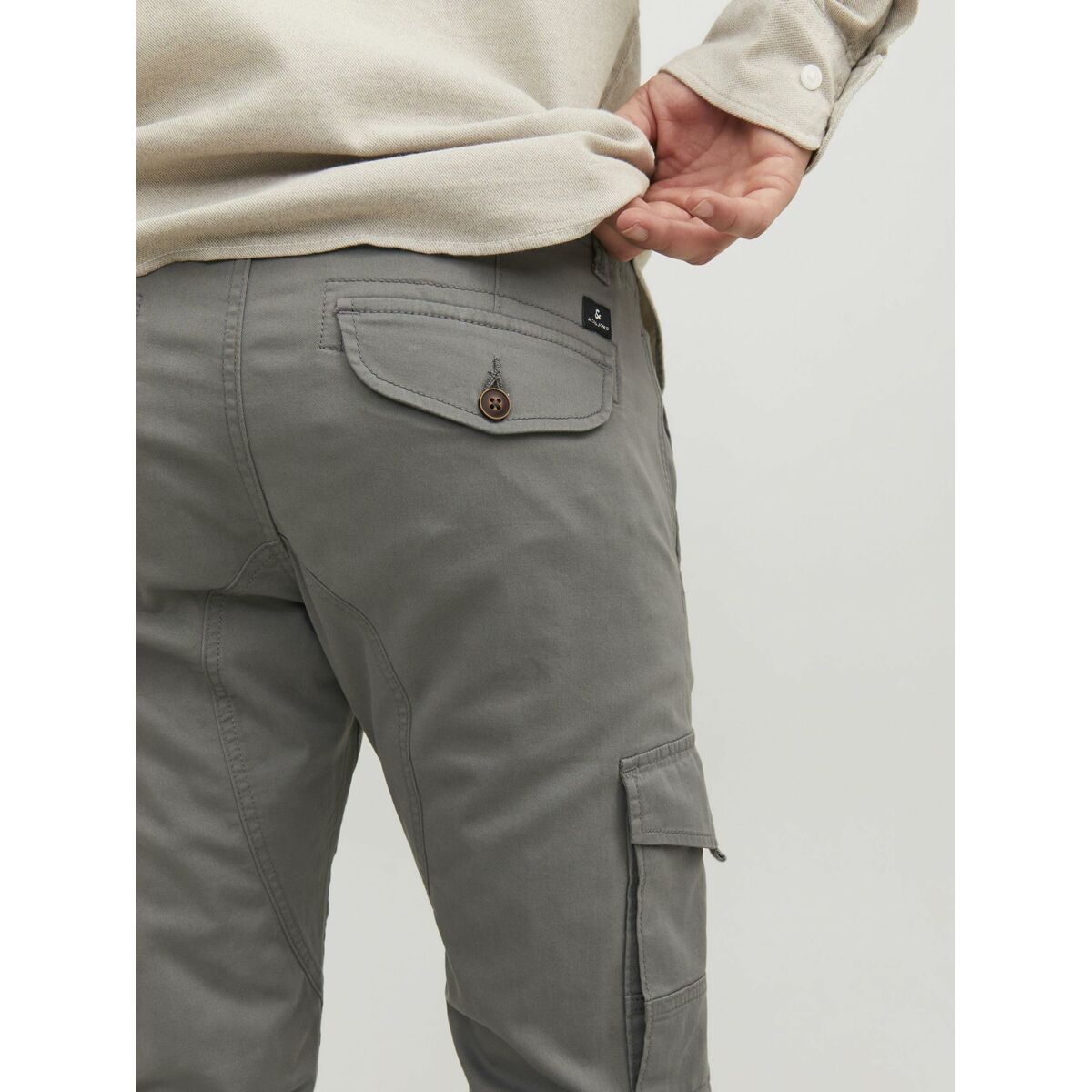 Pantalón Jack & Jones JPSTPAUL JJFLAKE CARGO 12139912 Gris