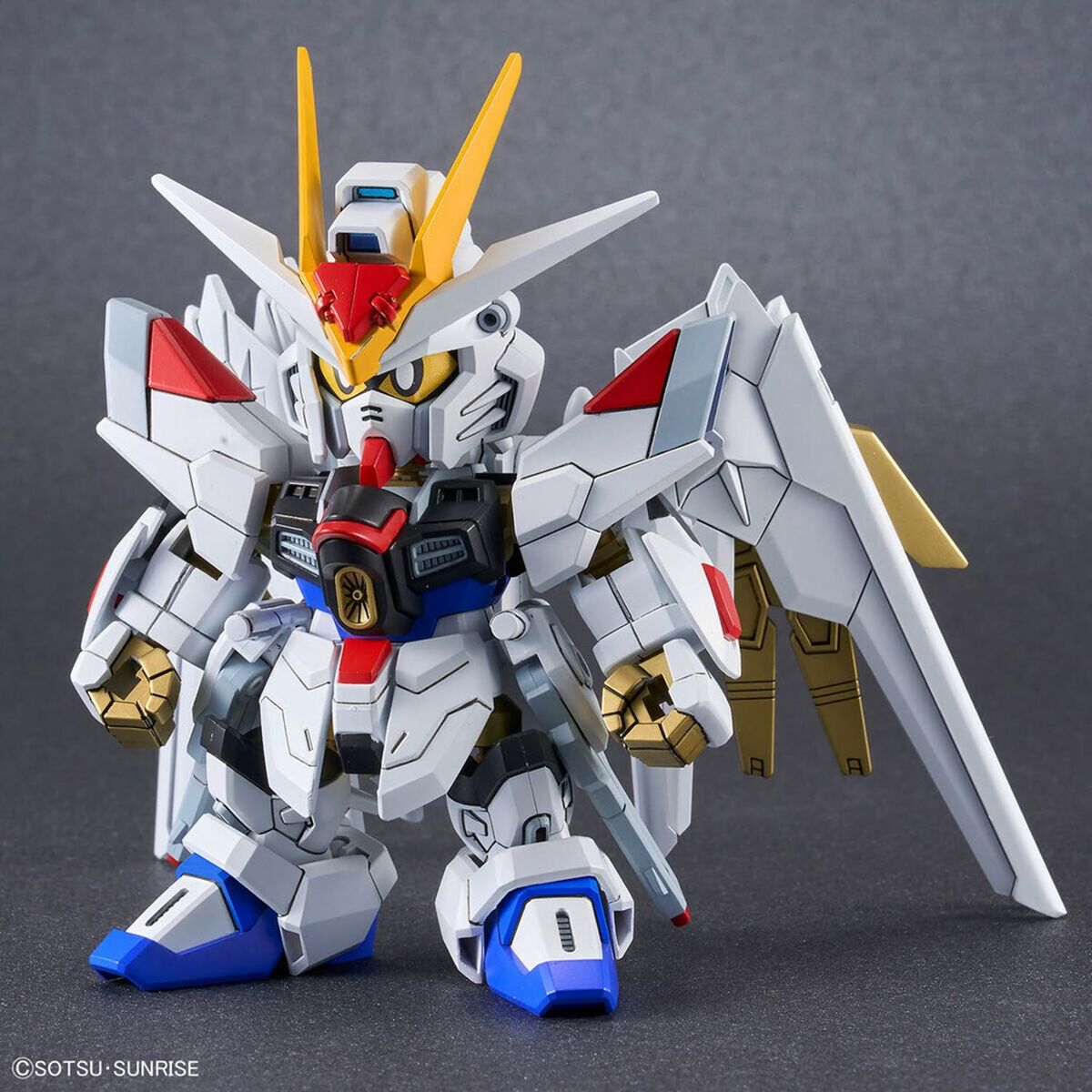 Figura Coleccionable Bandai MIGHTY STRIKE FREEDOM GUNDAM Plástico Animación y anime