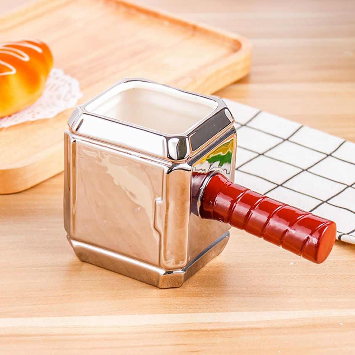 Llavero Guess JUMN04002JWSTBKT-U