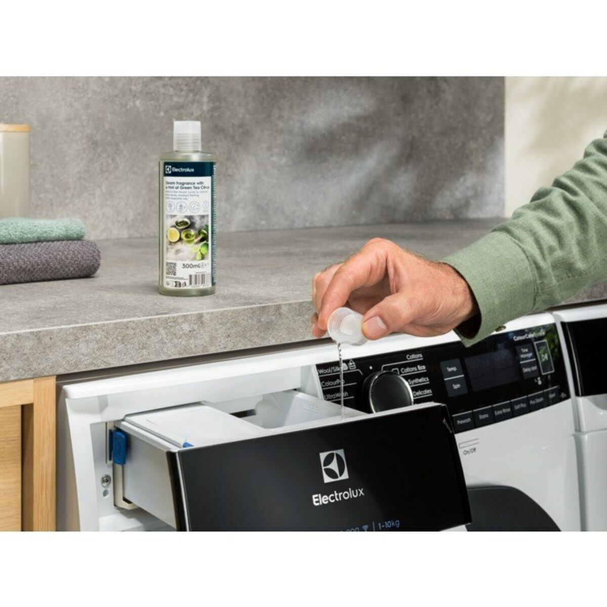 Detergente Electrolux E2WASF00 300 ml