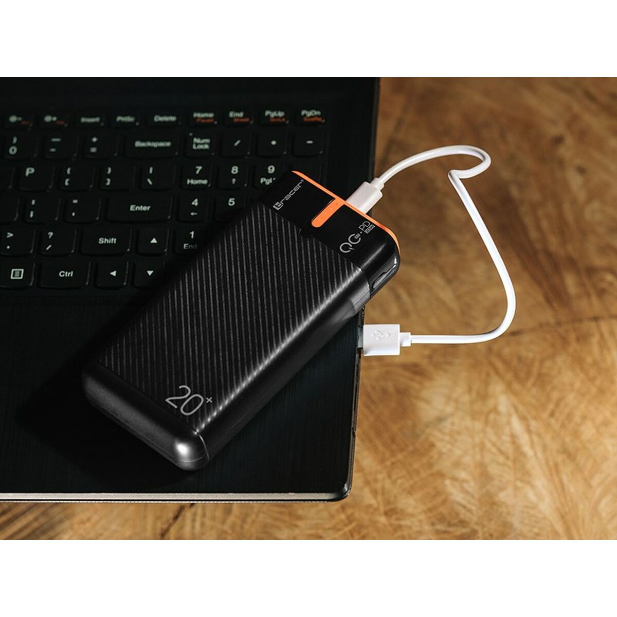 Powerbank Tracer TRABAT47516 Negro Naranja 20000 mAh 74 WH