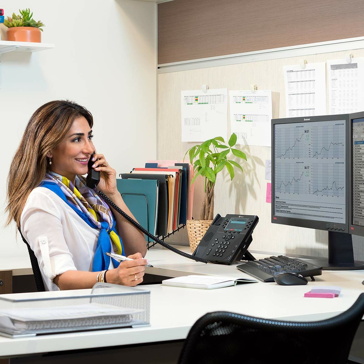 Teléfono IP Poly 8B1L7AA#AC3