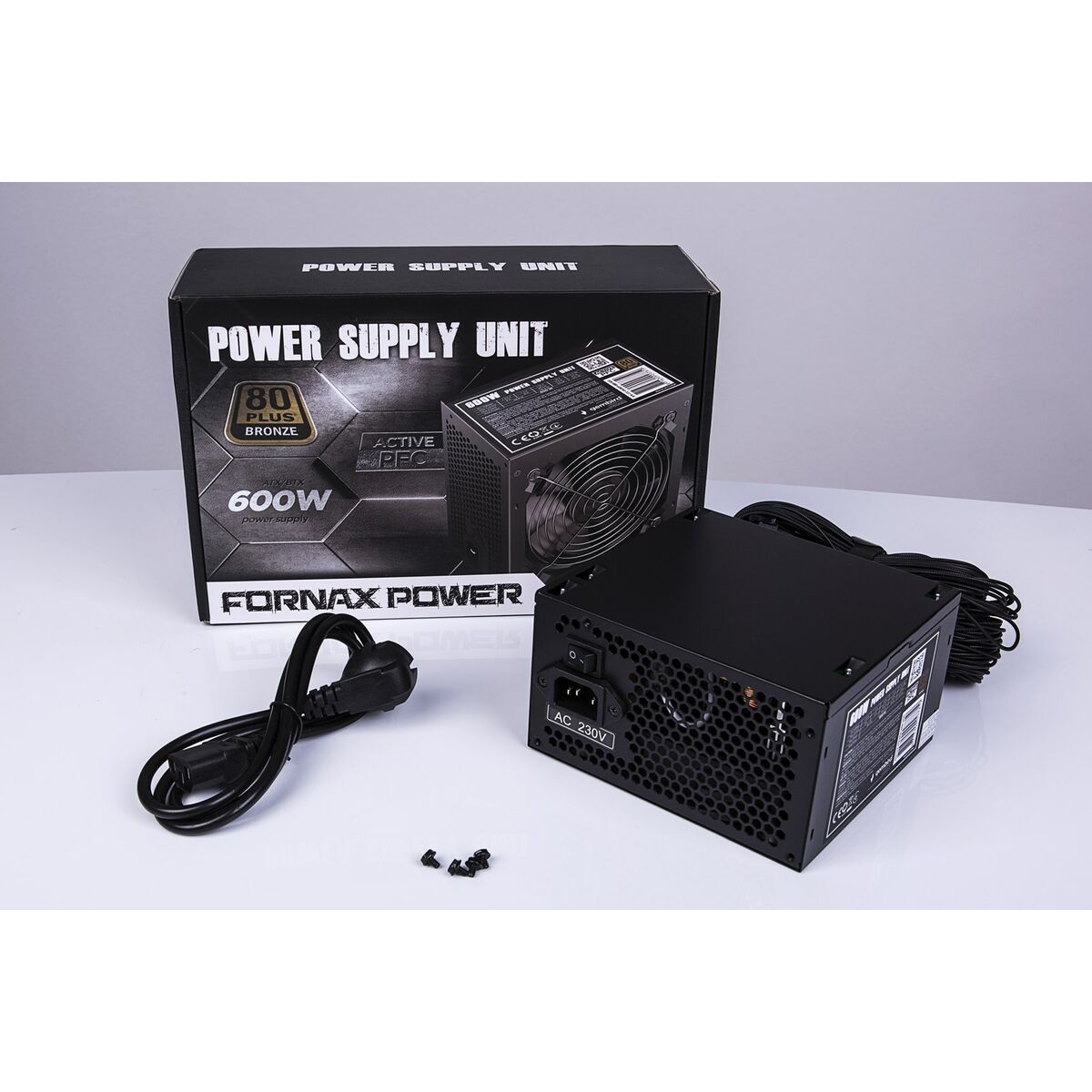 Fuente de Alimentación GEMBIRD CCC-PSU80P-BBP-600 600 W 80 Plus Bronze