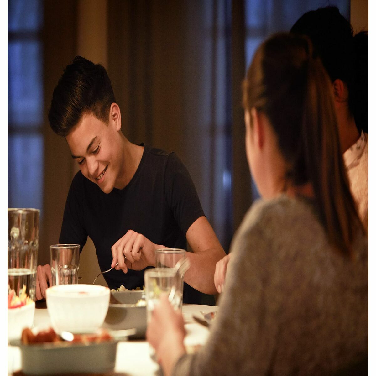 Lámpara LED Philips 4,6 W GU10 Blanco F (2700 K)